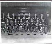 1955-56 Portage Lake team.jpg (59147 bytes)